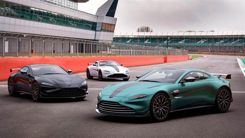 Aston Martin Vantage ganha série em alusão à Fórmula 1