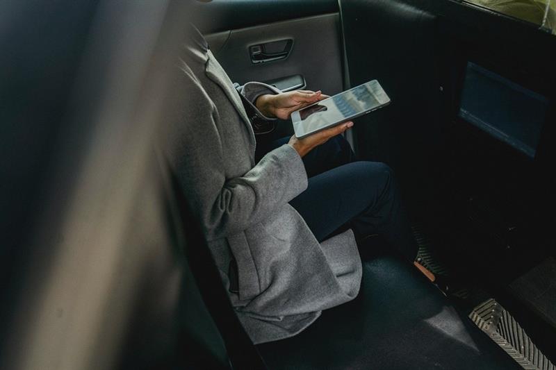 5 apps que você não pode ficar sem na hora de dirigir