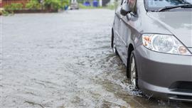 Épocas de chuva: como acionar seguro automotivo contra enchentes